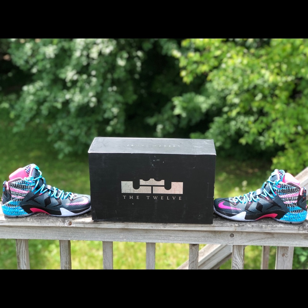 Lebron 12 ‘Chromosomes’
